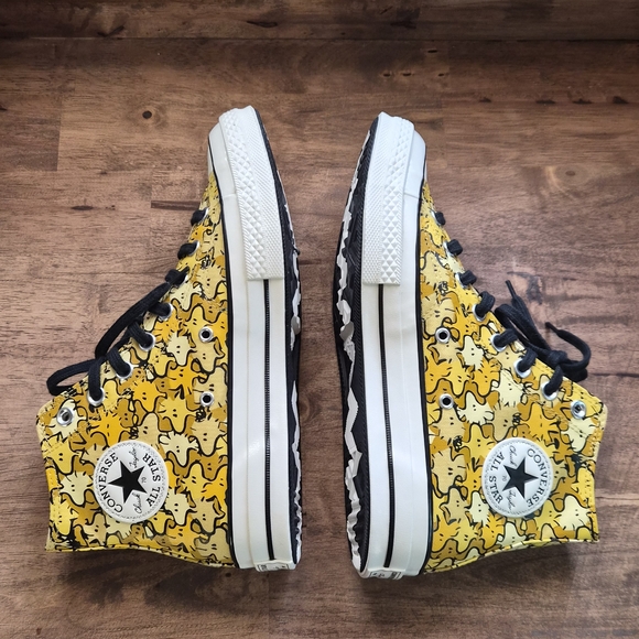 Yellow Snoopy High-Top Sneakers - Picture 7 of 14